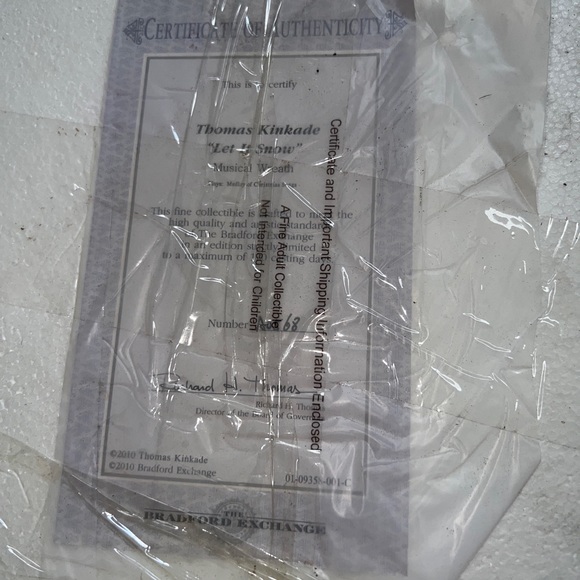 NEW Thomas Kinkade musical wreath Let is snow - Picture 5 of 8